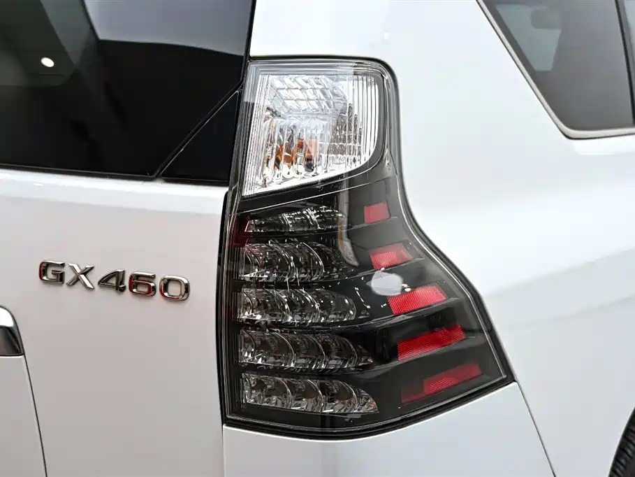 Lexus Lexus GX 460 2023 Model US Specification 2023 - thumbnail 10