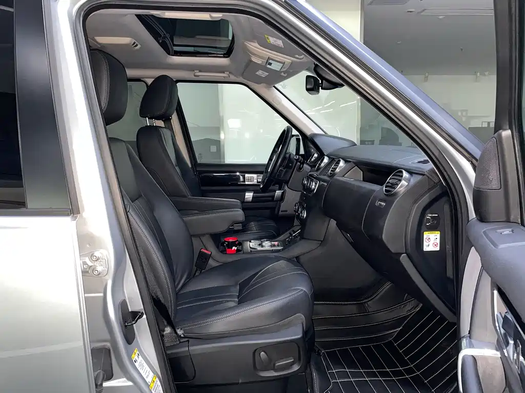 Land Rover Discovery 2015 3.0 SDV6 HSE Diesel 2015 - thumbnail 12