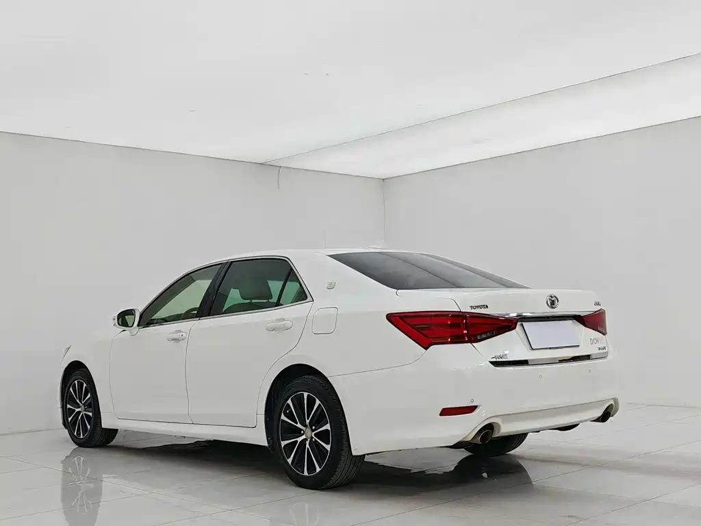 Toyota Crown 2018 2.0T Fashion Edition 2019 - thumbnail 7
