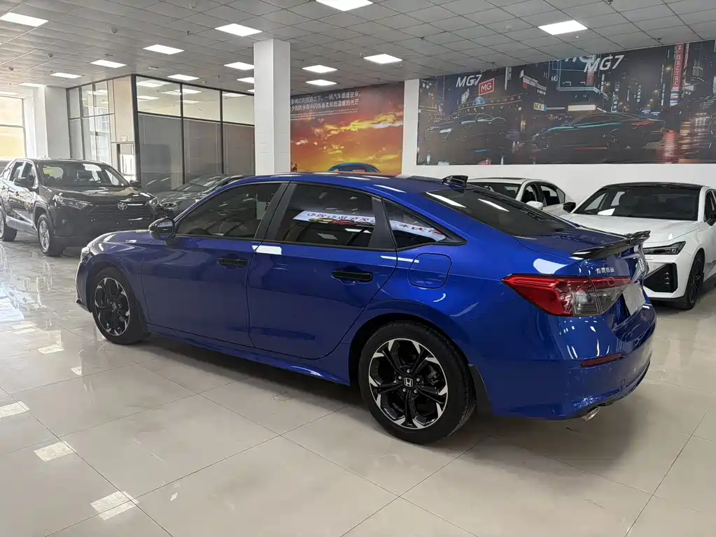 Honda Honda Civic 2022 240TURBO CVT Sport Edition 2022 - thumbnail 4