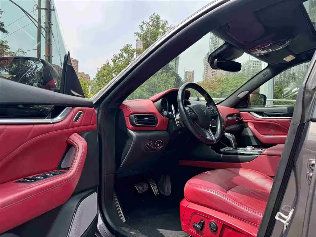 Maserati Maserati Levante 2020 3.0T Standard Edition 2021 - thumbnail 4
