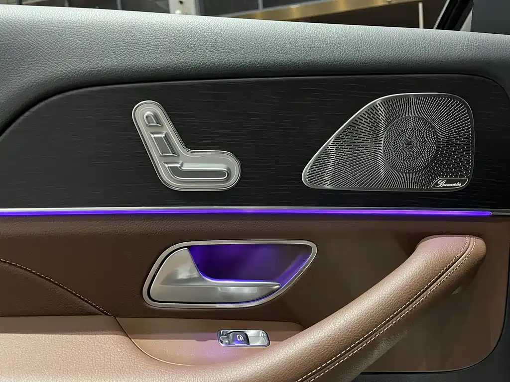 Mercedes-Benz Mercedes-Benz GLE 2025 GLE 450 4MATIC Luxury Model 2025 - thumbnail 12