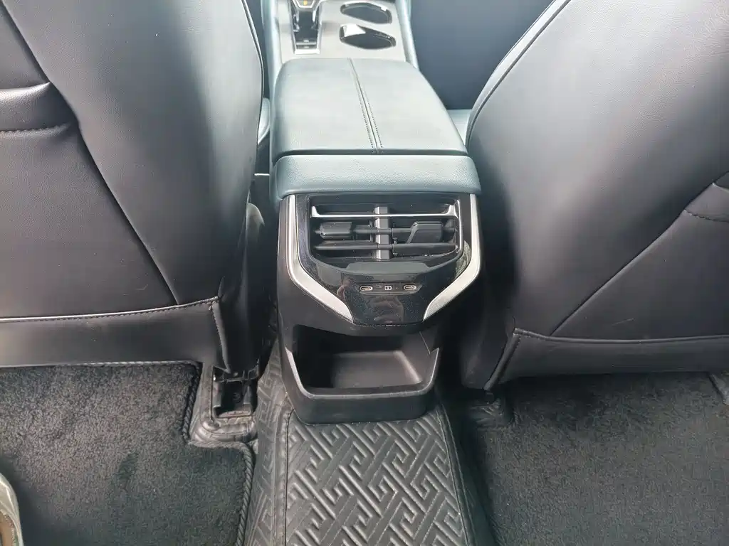 MG MG7 2023 2.0T Automatic Luxury Edition 2023 - thumbnail 13