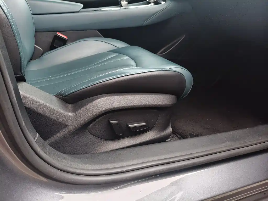 MG MG7 2023 2.0T Automatic Luxury Edition 2023 - thumbnail 21