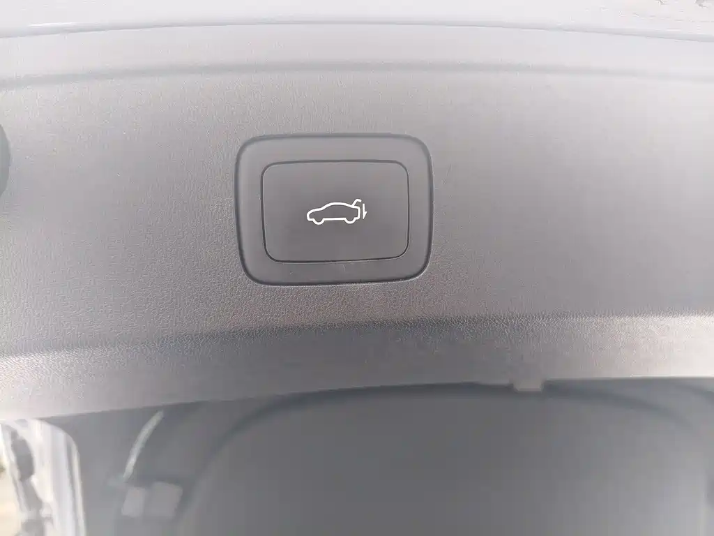 MG MG7 2023 2.0T Automatic Luxury Edition 2023 - thumbnail 28