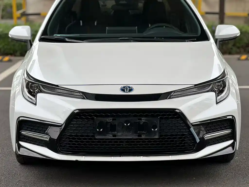 Toyota Toyota Corolla 2022 Hybrid 1.8H E-CVT Sport Edition 2022 - thumbnail 3