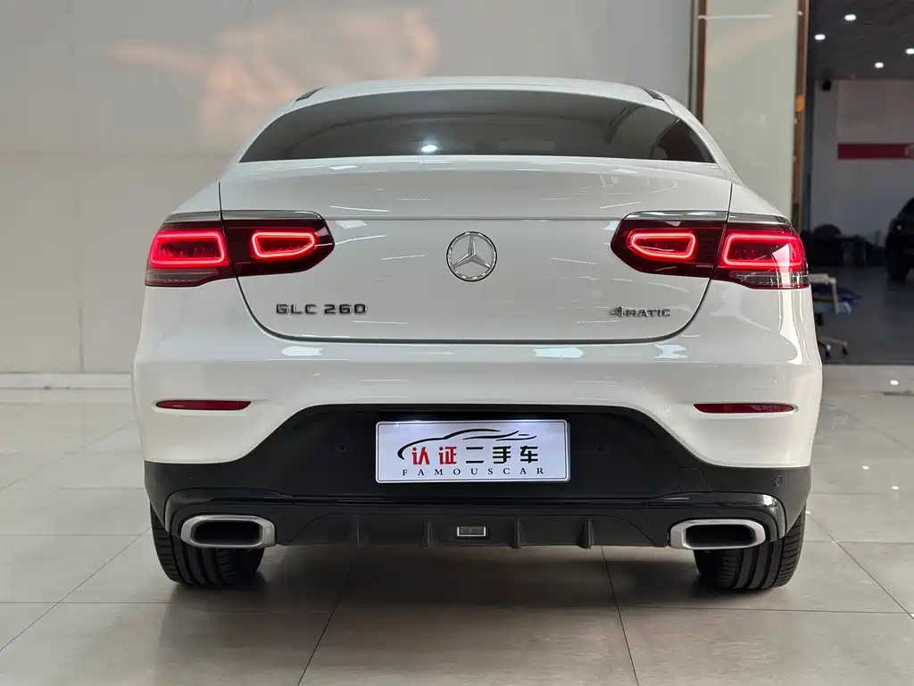 Mercedes-Benz Mercedes-Benz GLC Coupe 2020 GLC 260 4MATIC Coupé SUV 2020 - thumbnail 6