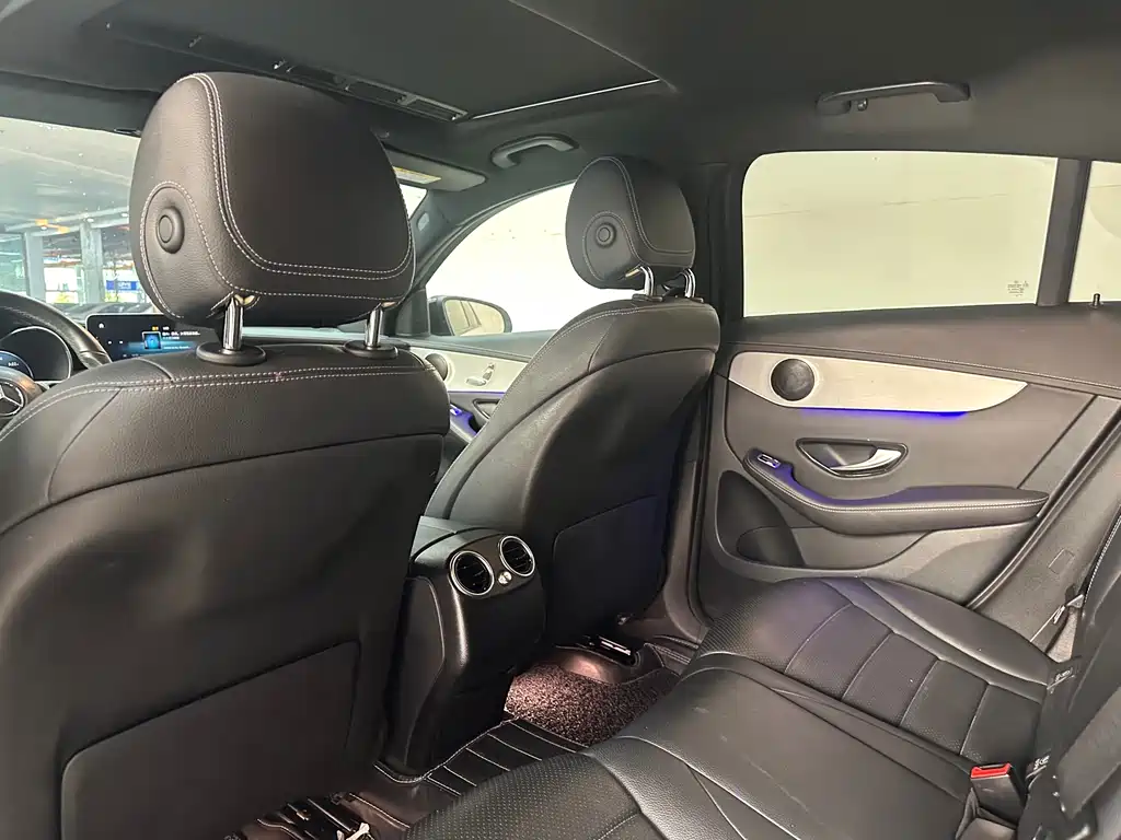 Mercedes-Benz Mercedes-Benz GLC Coupe 2020 GLC 260 4MATIC Coupé SUV 2020 - thumbnail 12
