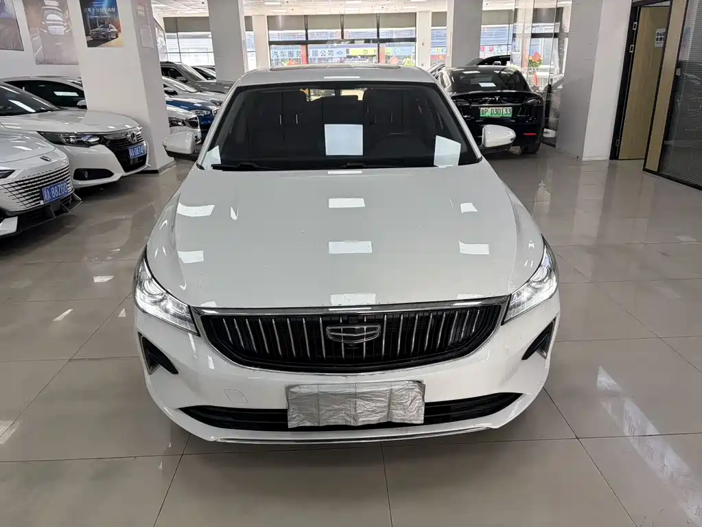 Geely Auto Geely Emgrand 2022 4th Generation 1.5L CVT Luxury Edition 2022 - thumbnail 2