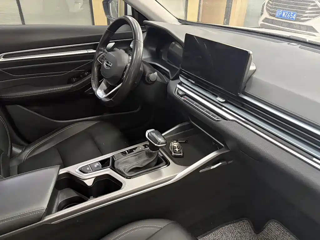 Geely Auto Geely Emgrand 2022 4th Generation 1.5L CVT Luxury Edition 2022 - thumbnail 8