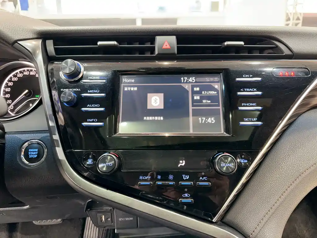 Toyota Camry 2018 2.0G Luxury Edition 2019 - thumbnail 21