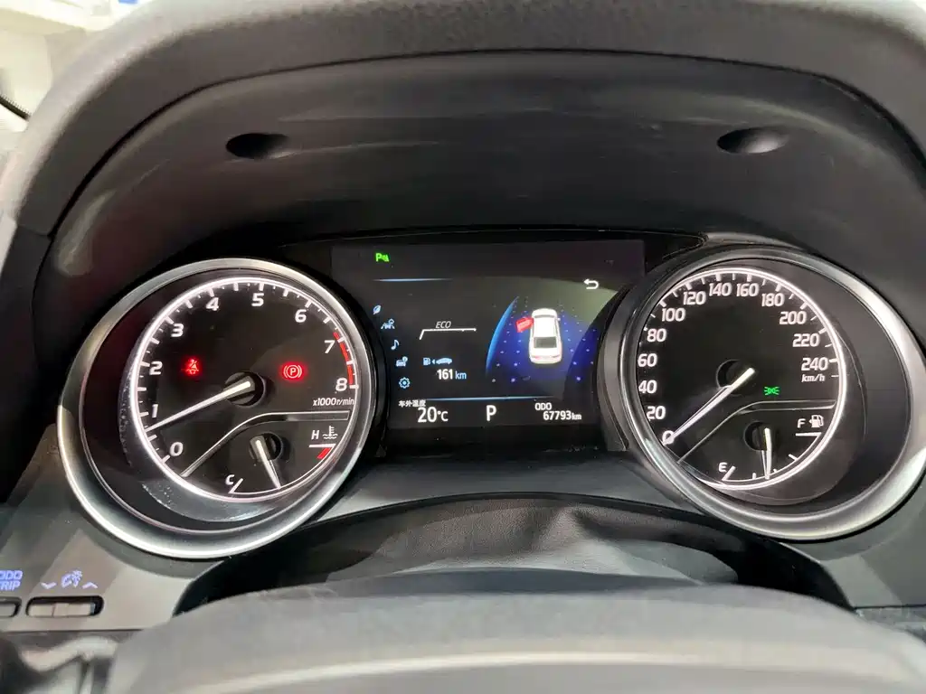 Toyota Camry 2018 2.0G Luxury Edition 2019 - thumbnail 26