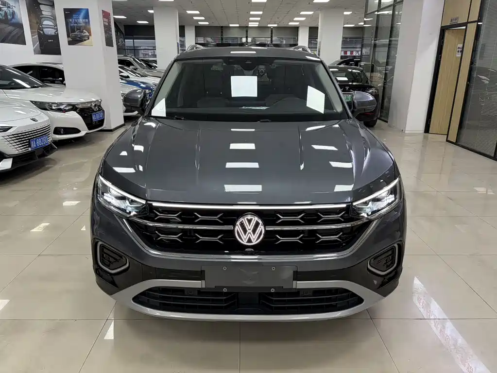 Volkswagen Tayron 2023 330TSI 2WD Luxury Plus Advanced Edition 2023 - thumbnail 2