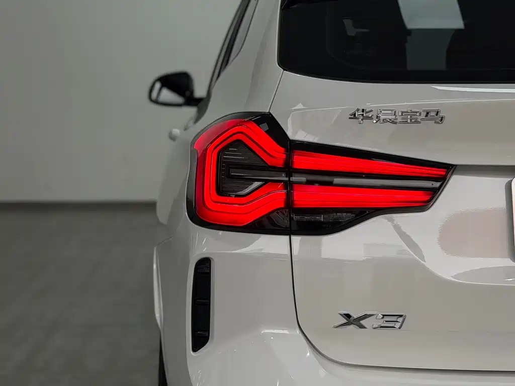 BMW BMW X3 2022 xDrive30i Leading Model M Night Package 2021 - thumbnail 19