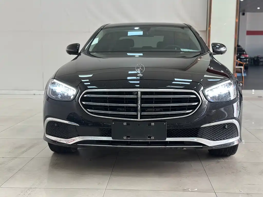 Mercedes-Benz Mercedes-Benz E-Class 2023 E 300 L Fashion Edition 2023 - thumbnail 2