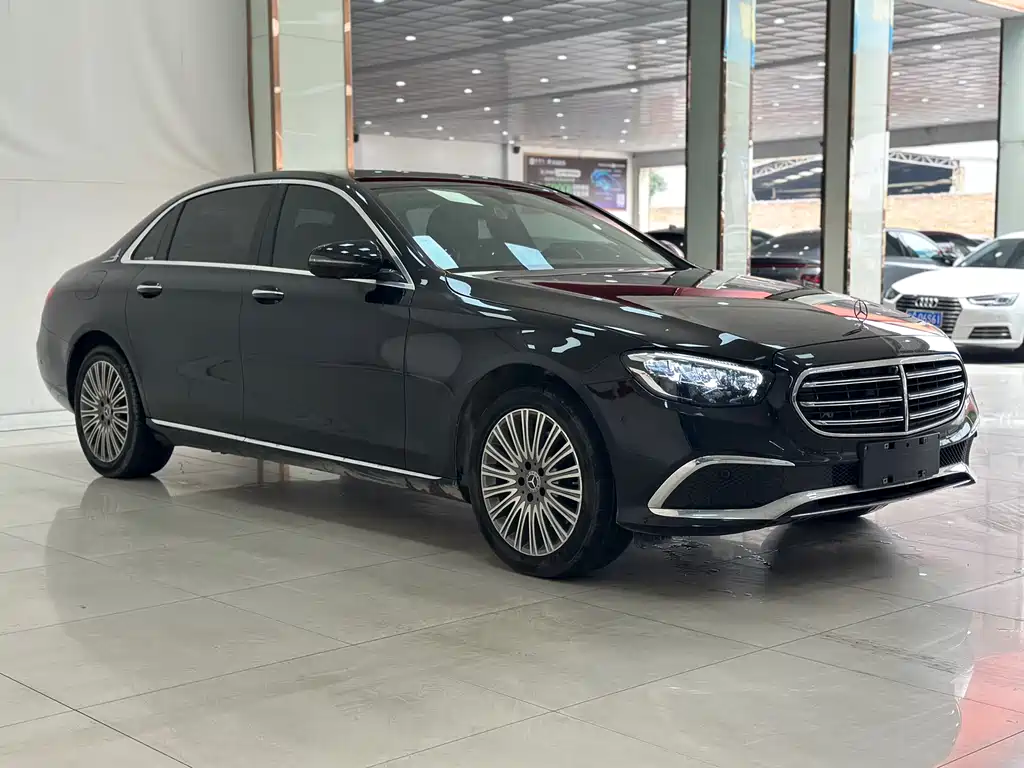 Mercedes-Benz Mercedes-Benz E-Class 2023 E 300 L Fashion Edition 2023 - thumbnail 3
