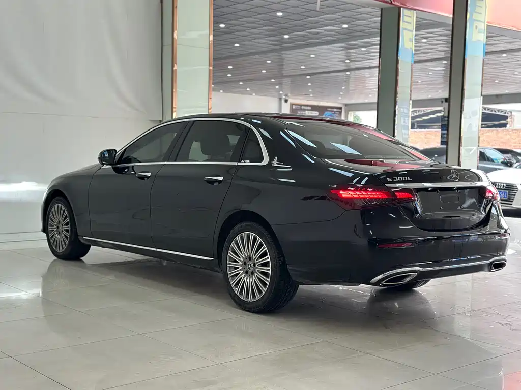 Mercedes-Benz Mercedes-Benz E-Class 2023 E 300 L Fashion Edition 2023 - thumbnail 6