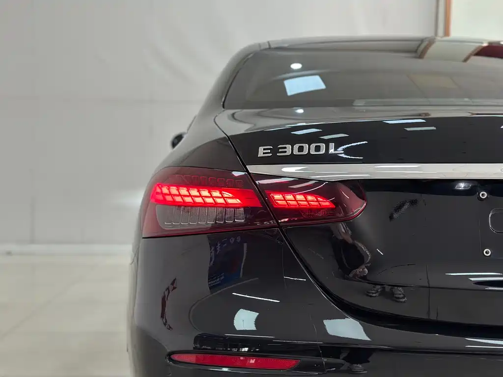 Mercedes-Benz Mercedes-Benz E-Class 2023 E 300 L Fashion Edition 2023 - thumbnail 7