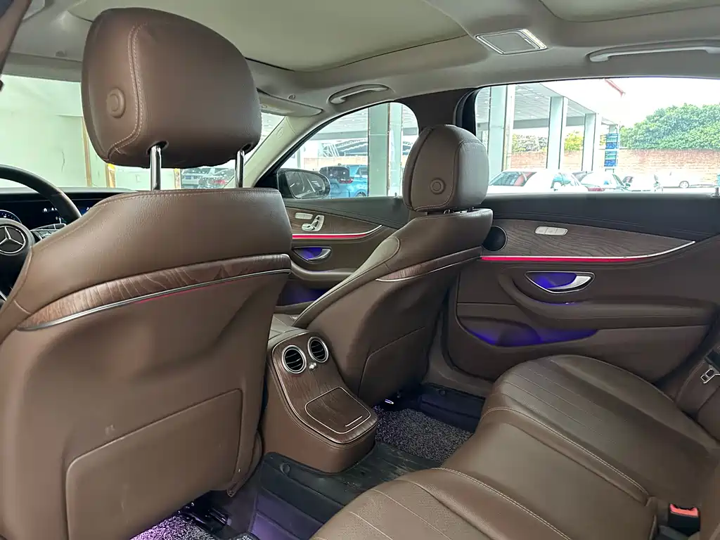 Mercedes-Benz Mercedes-Benz E-Class 2023 E 300 L Fashion Edition 2023 - thumbnail 11