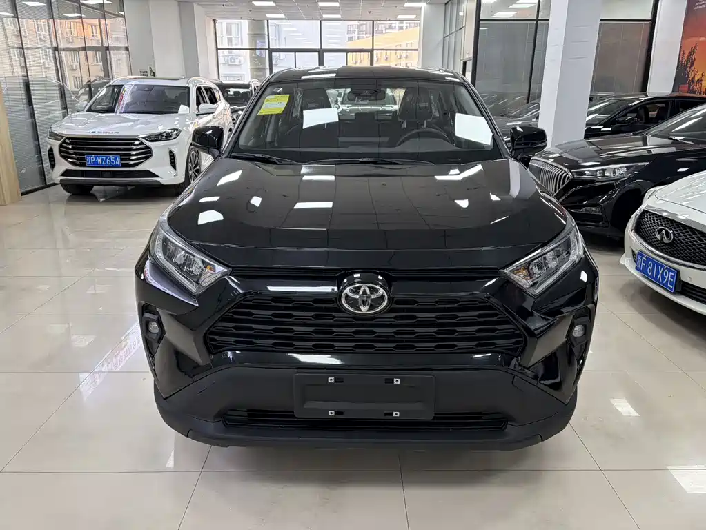 Toyota RAV4 2024 2.0L CVT 2WD City Edition 2026 - thumbnail 2