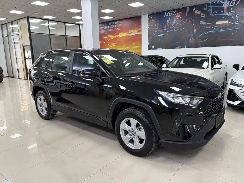 Toyota RAV4 2024 2.0L CVT 2WD City Edition 2026 - thumbnail 3