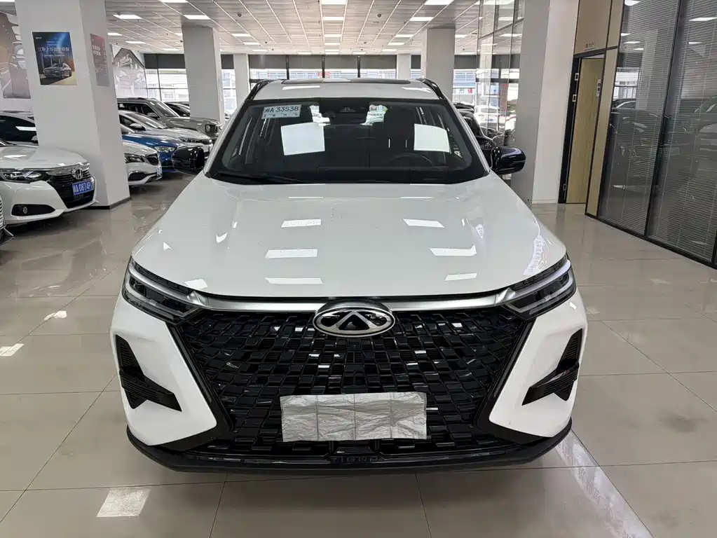 Chery Tiggo 8 PLUS 2024 Champion Edition 290TGDI DCT Luxury Version 5-Seat 2025 - thumbnail 2