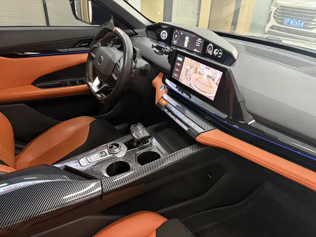 Changan Changan UNI-V 2023 1.5T Sport Edition 2024 - thumbnail 8