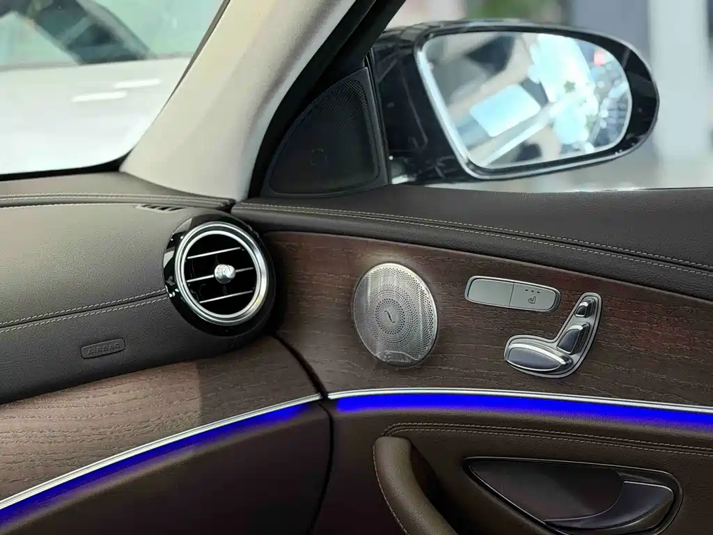 Mercedes-Benz Mercedes-Benz E-Class 2023 Model Year Facelift E 300 L Luxury 2023 - thumbnail 16