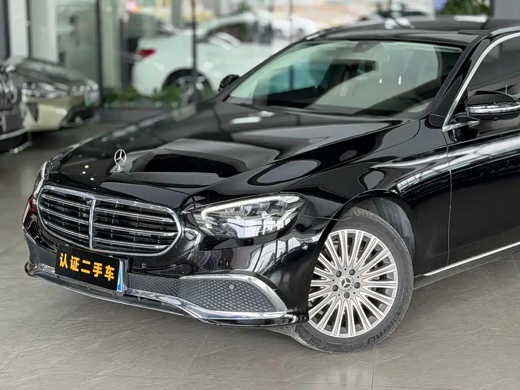 Mercedes-Benz Mercedes-Benz E-Class 2023 Model Year Facelift E 300 L Luxury 2023 - thumbnail 18