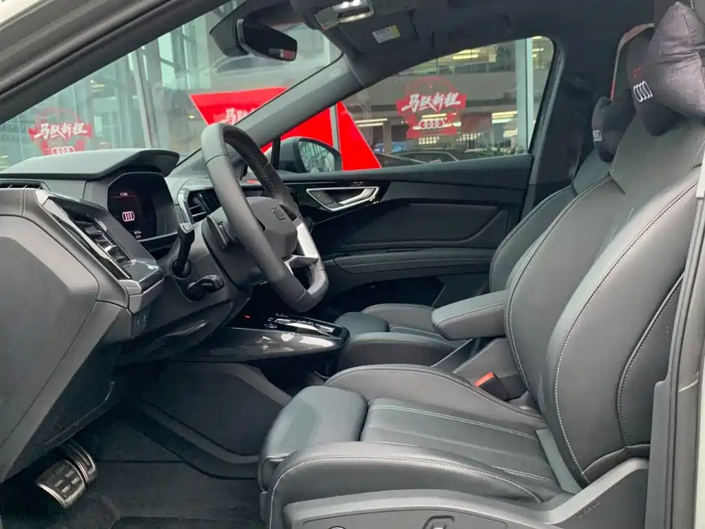 Audi Audi Q4 e-tron 2024 40 e-tron Vision Edition 2025 - thumbnail 9