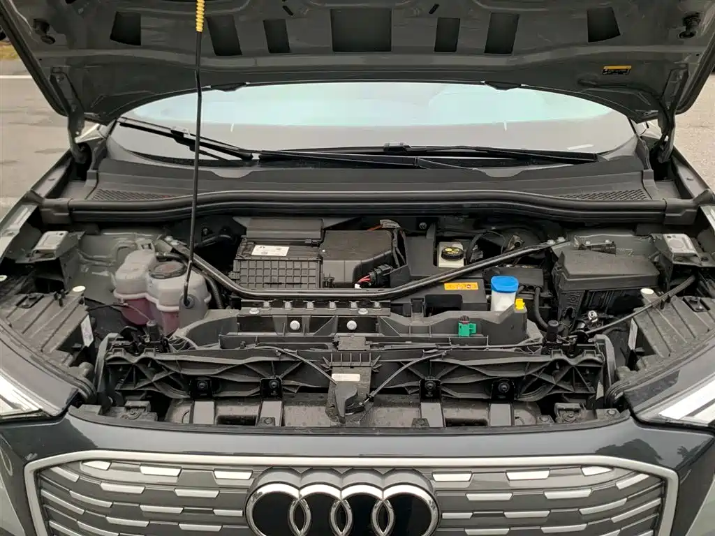 Audi Audi Q4 e-tron 2024 40 e-tron Vision Edition 2025 - thumbnail 12