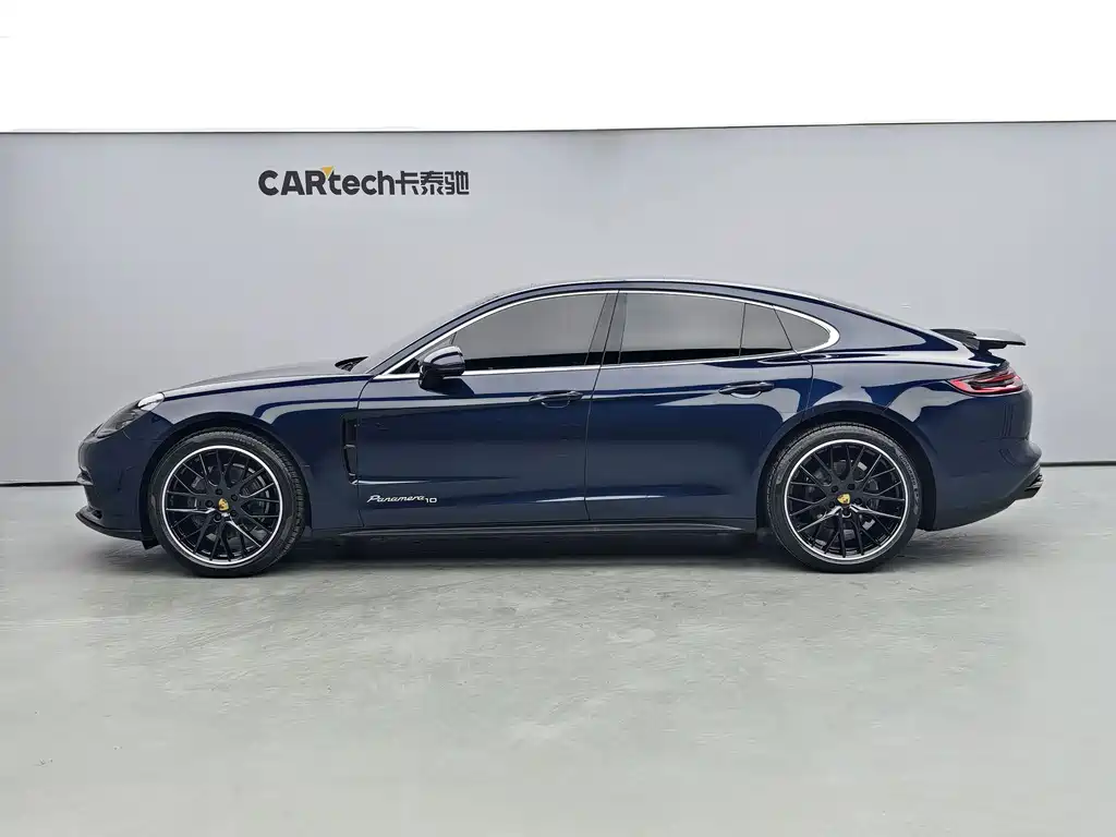 Porsche Porsche Panamera 2020 10th Anniversary Edition 2.9T 2021 - thumbnail 3