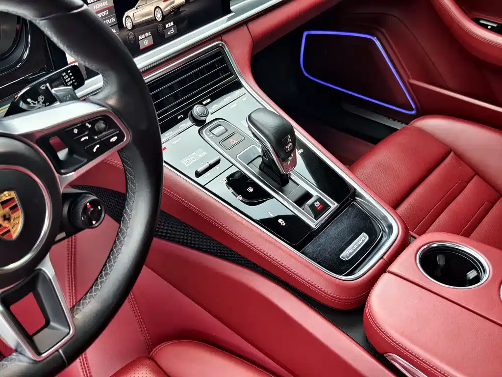 Porsche Porsche Panamera 2020 10th Anniversary Edition 2.9T 2021 - thumbnail 12