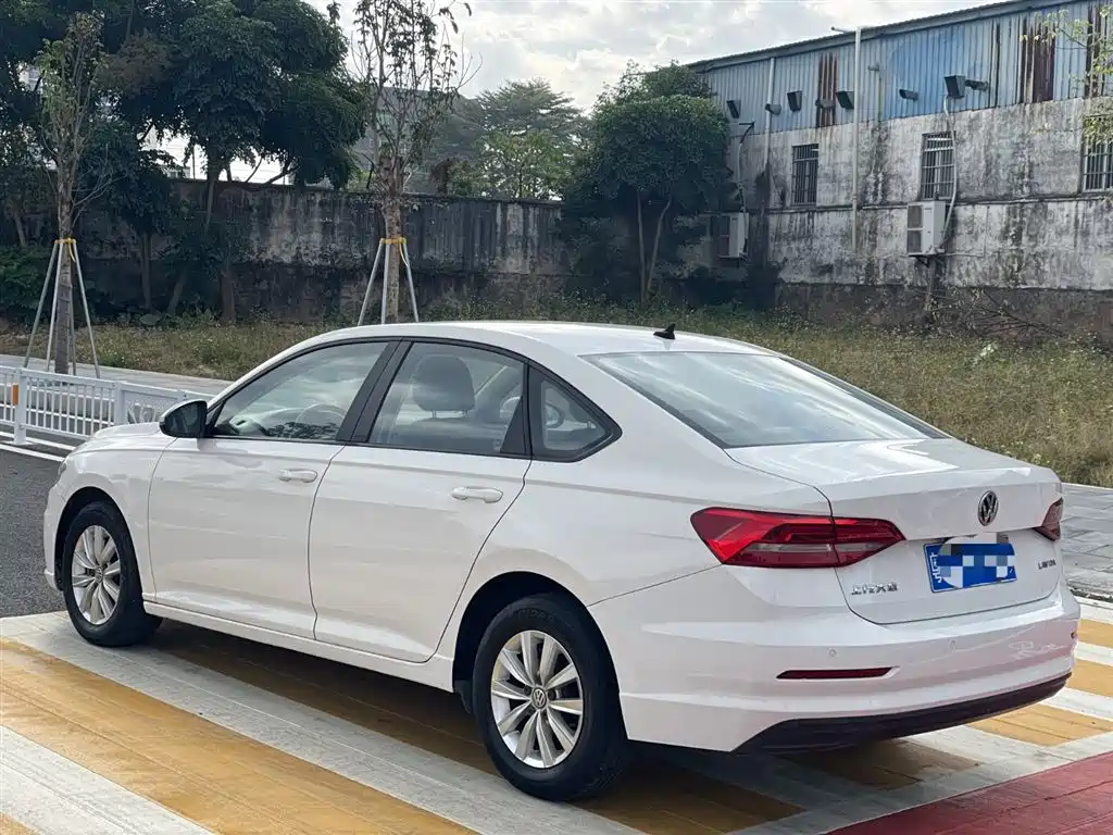 Volkswagen Volkswagen Lavida 2019 1.5L Automatic Fashion Edition国VI 2020 - thumbnail 4