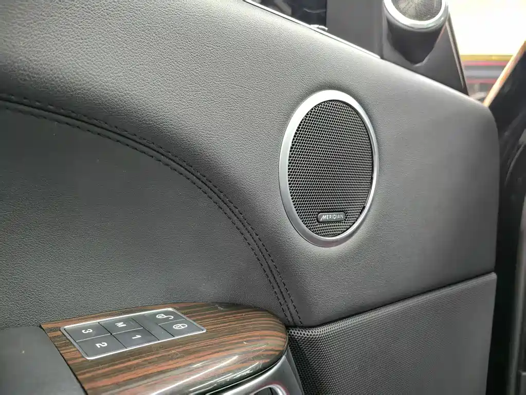 Land Rover Range Rover 2017 3.0 SC V6 Vogue 2018 - thumbnail 7