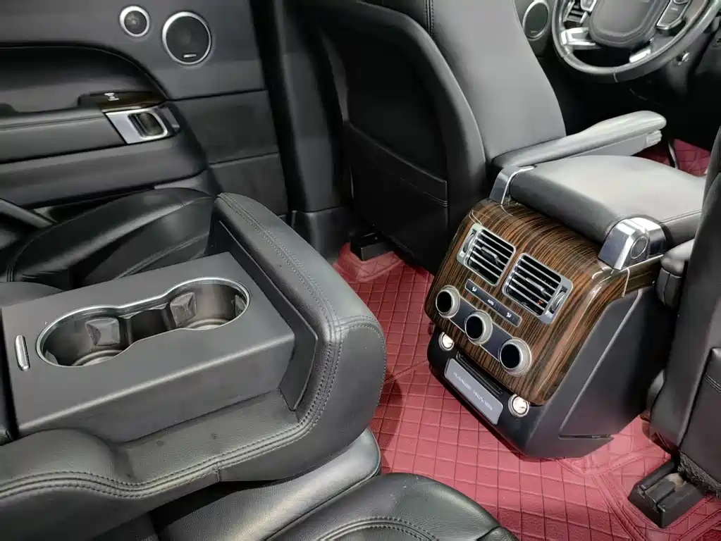 Land Rover Range Rover 2017 3.0 SC V6 Vogue 2018 - thumbnail 12