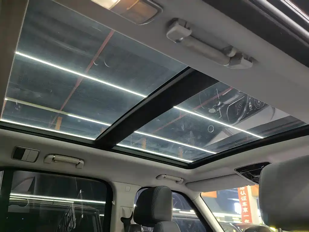 Land Rover Range Rover 2017 3.0 SC V6 Vogue 2018 - thumbnail 14