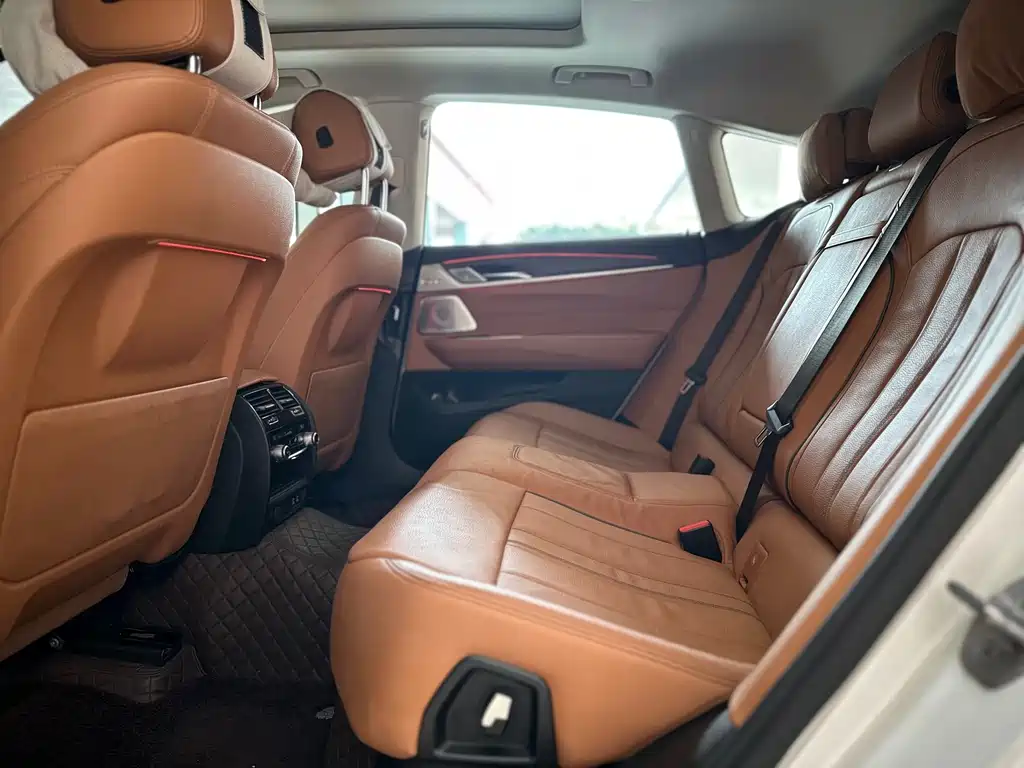BMW BMW 6 Series GT 2020 630i Luxury Design Package 2020 - thumbnail 13