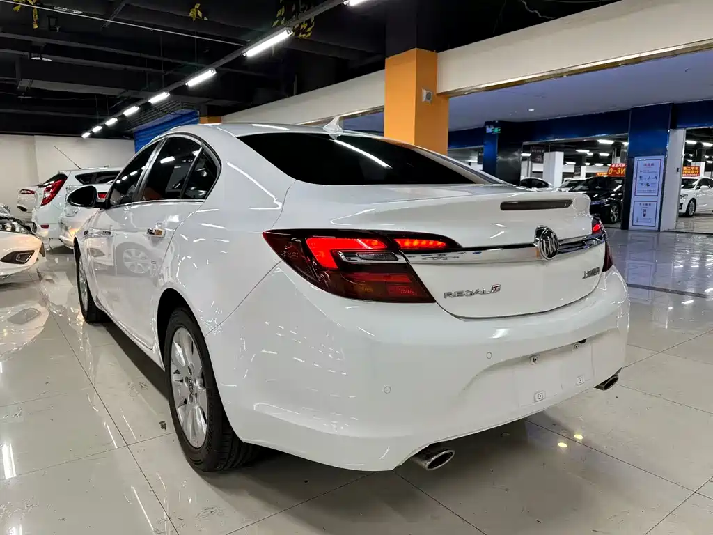 Buick Buick Regal 2015 1.6T Elite Technology Edition 2016 - thumbnail 8
