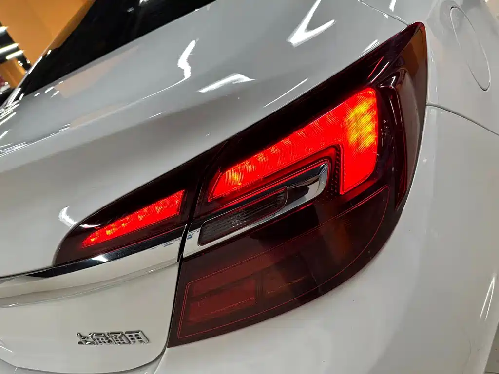Buick Buick Regal 2015 1.6T Elite Technology Edition 2016 - thumbnail 14