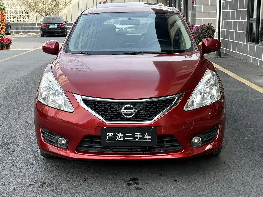 Nissan Nissan Tiida 2014 1.6L CVT Intelligent Edition 2014 - thumbnail 2