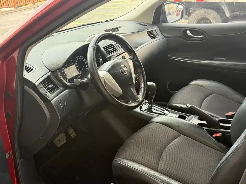 Nissan Nissan Tiida 2014 1.6L CVT Intelligent Edition 2014 - thumbnail 7