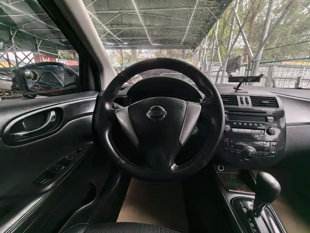 Nissan Nissan Tiida 2014 1.6L CVT Intelligent Edition 2014 - thumbnail 8
