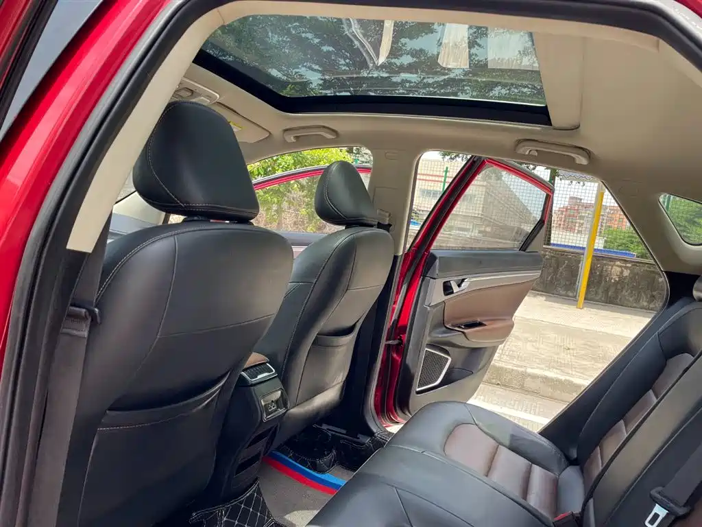 Geely Auto Geely Emgrand GS 2018 Lingchao 1.4T Automatic Zenshang Smart Connect Edition 2019 - thumbnail 8
