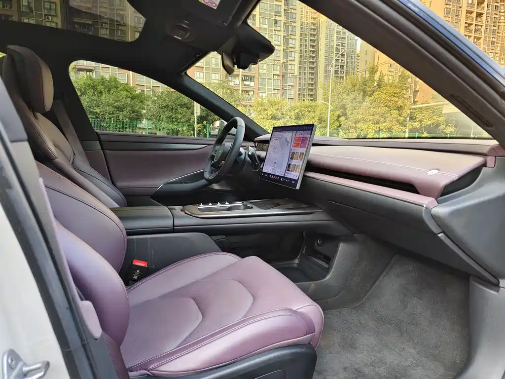 Xiaomi Automobile Xiaomi SU7 2024 AWD Ultra-Long Range Intelligent Driving Max Edition 2024 - thumbnail 10