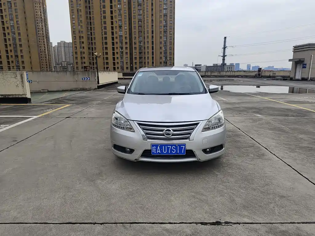 Nissan Nissan Sentra 2012 1.6XL CVT Luxury Edition 2013 - thumbnail 2