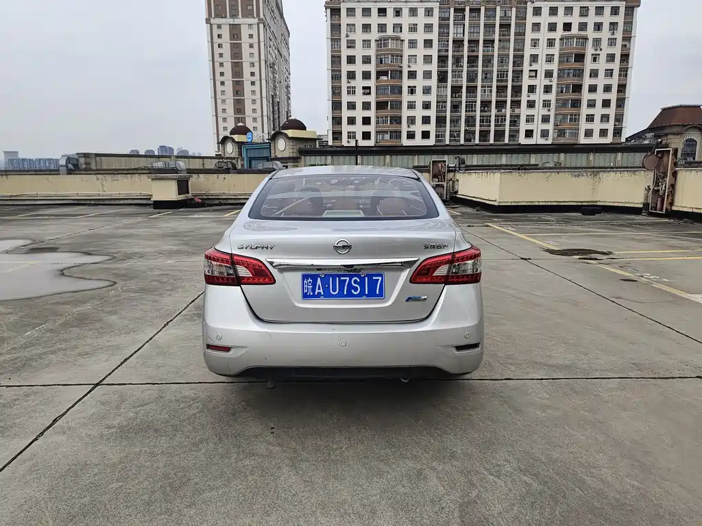 Nissan Nissan Sentra 2012 1.6XL CVT Luxury Edition 2013 - thumbnail 4