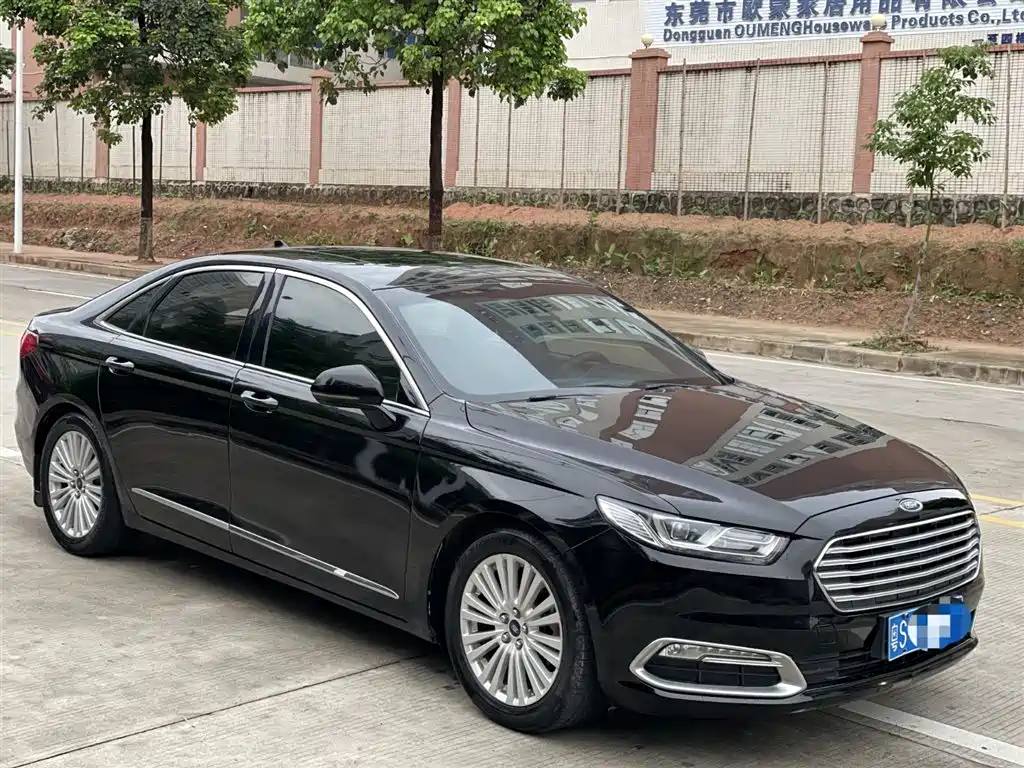 Ford Ford Taurus 2017 Facelift EcoBoost 245 Luxury Edition 2018 - thumbnail 2