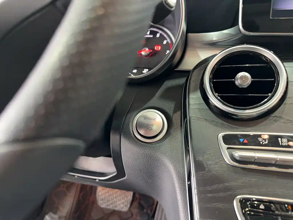 Mercedes-Benz Mercedes-Benz C-Class 2018 C 180 L Fashion Sport Edition 2018 - thumbnail 19