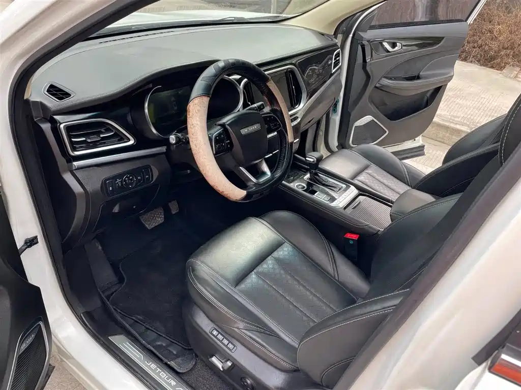 Jetour Jetour X90 2019 1.5T Automatic Premium 6-seater China V 2019 - thumbnail 11